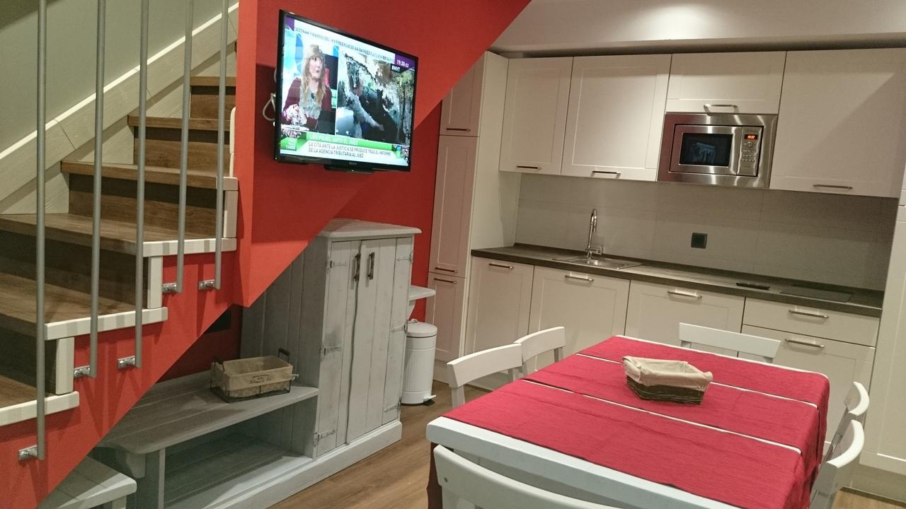 Apartamentos El Rincon De Andrea II Biescas  Buitenkant foto