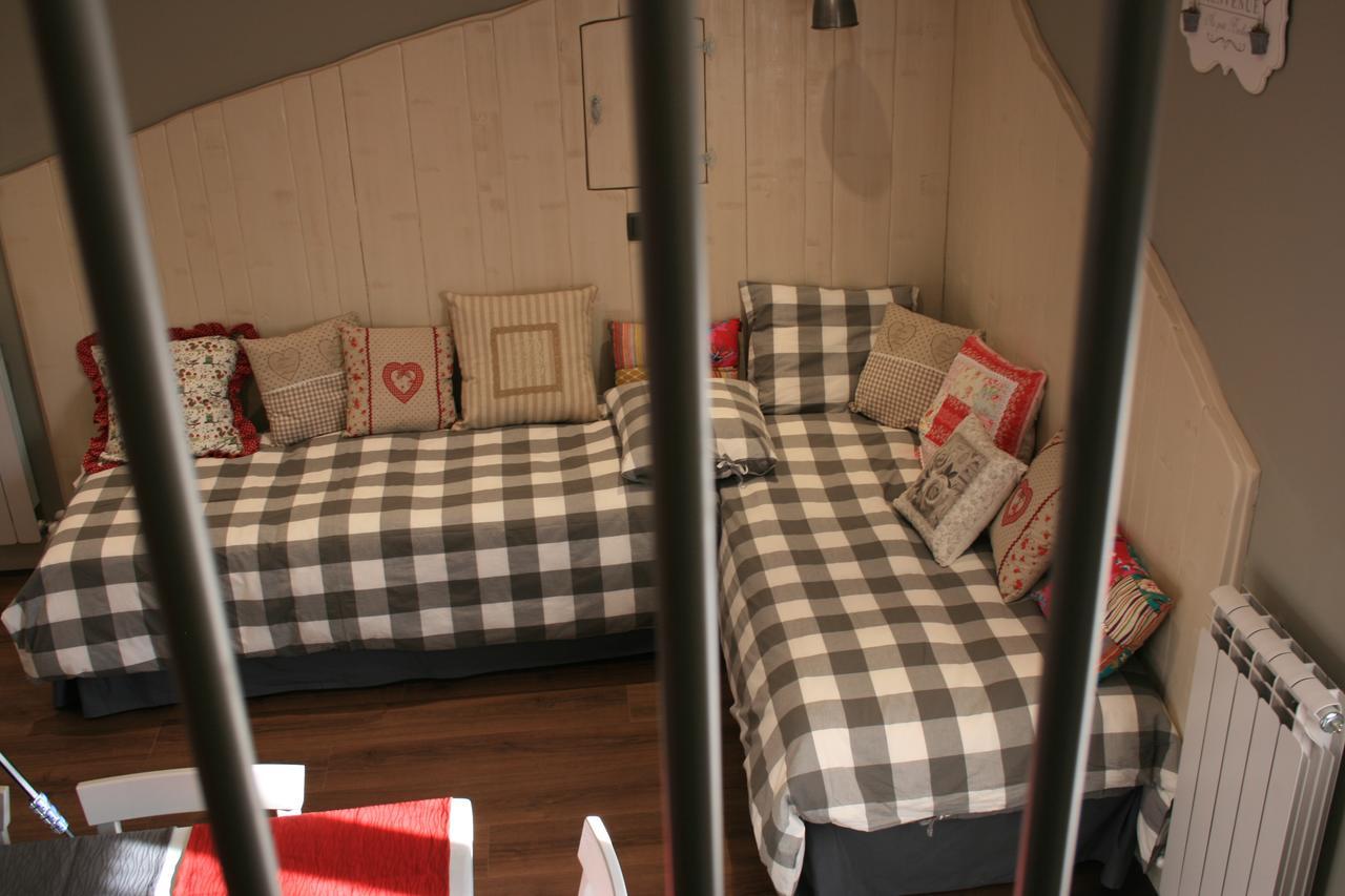 Apartamentos El Rincon De Andrea II Biescas  Buitenkant foto